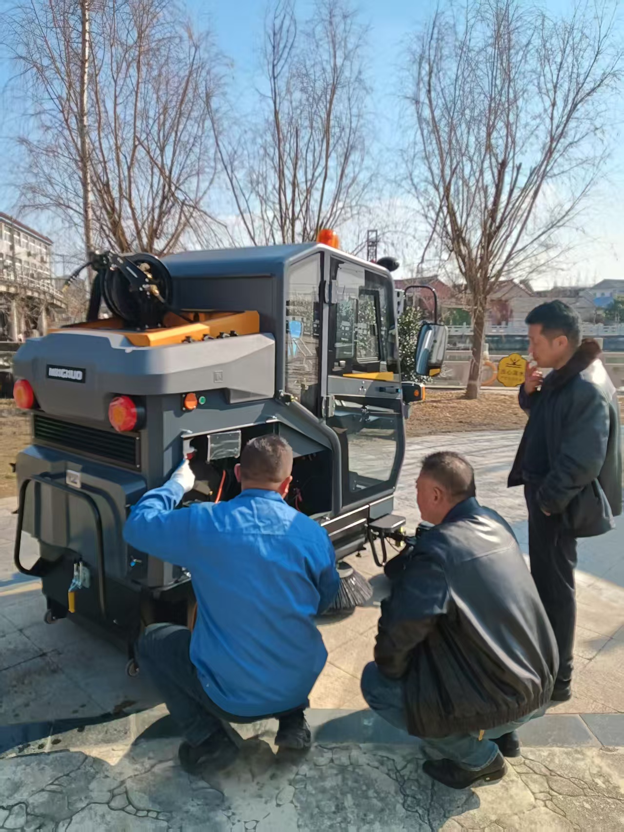 兴化市大邹镇建设和生态环境办公室 E810FB